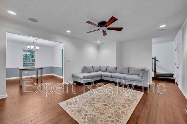 Foto del edificio - 5501 Heath Row Dr