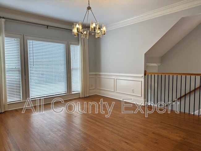 Foto del edificio - 871 Lenox Ct NE