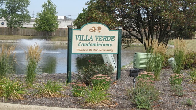 Primary Photo - 1 Villa Verde Dr