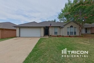 Building Photo - 7464 Arbor Hill Dr