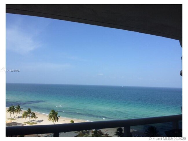Foto del edificio - 18911 Collins Ave