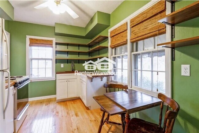 Foto del edificio - 1601 56th St