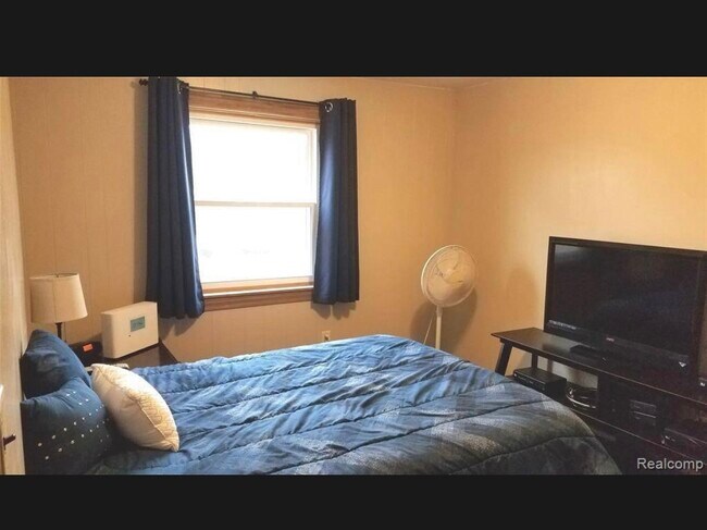 Foto del edificio - 32175 Covington Rd