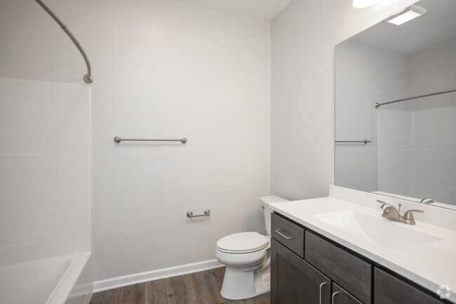 2BR, 2 BA | 1,234 - 1,270SF- RANCH - Emerald Point Landing