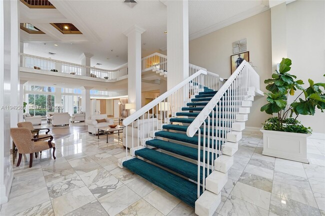 Building Photo - 2100 S Ocean Ln