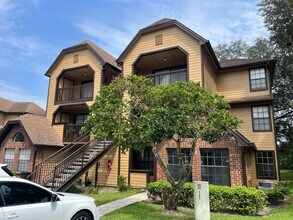 Building Photo - 315 Lakepointe Dr