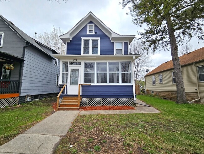 Building Photo - 794 Bayard Ave