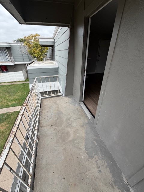 Foto del edificio - 5220 Weber Rd