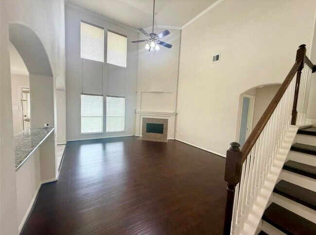 Foto del edificio - 1731 Harvey St