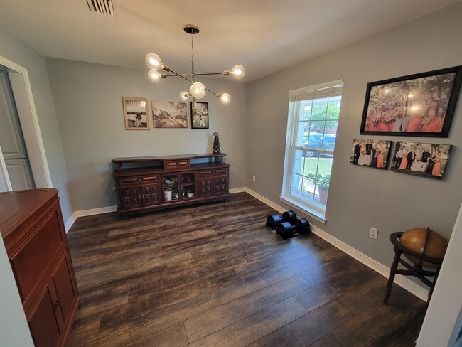 Building Photo - 3902 India Cove