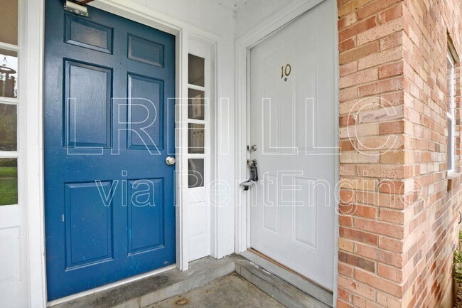 Building Photo - 3208 Orchard Manor Cir
