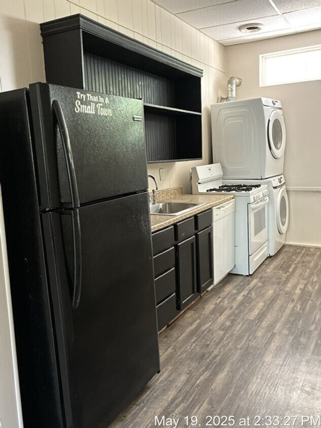 Foto principal - 742 Willey St