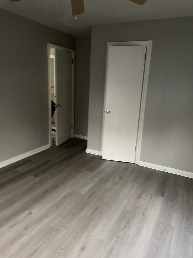 Foto del edificio - 930 Dale Dr SW