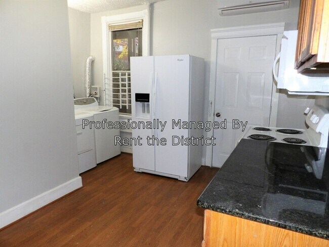 Foto del edificio - 913 Columbia Rd NW