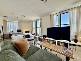 Building Photo - 1126 Boylston St