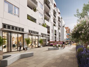 Building Photo - River Row