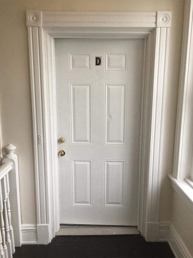 Photo - 200 Wellford St Apartment