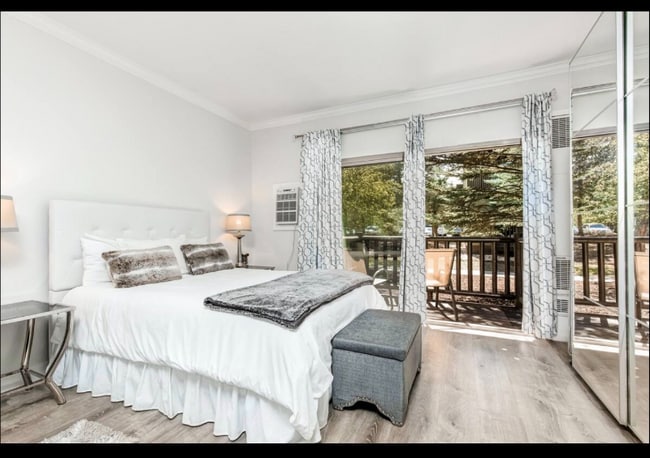 Foto del edificio - 2325 Sidewinder Dr