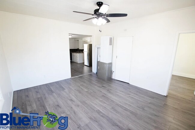Building Photo - 2316 Harrison St