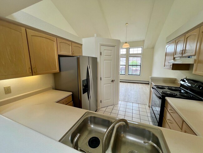 Foto del edificio - Town for Rent in Battlement Mesa