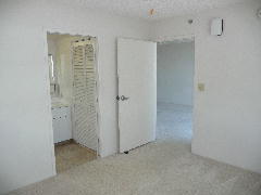 Foto del edificio - To register for the showing time below, note the 4 digit code: 5358 and click "APPLY NOW."(mobile...