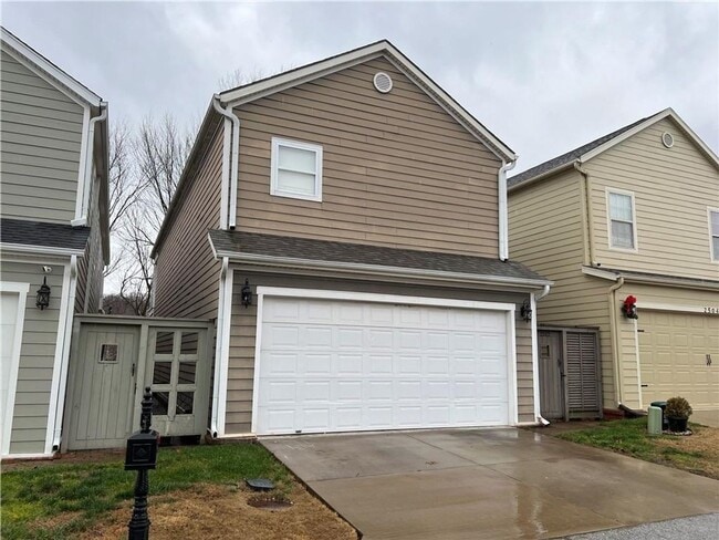 Building Photo - Welcome Home!