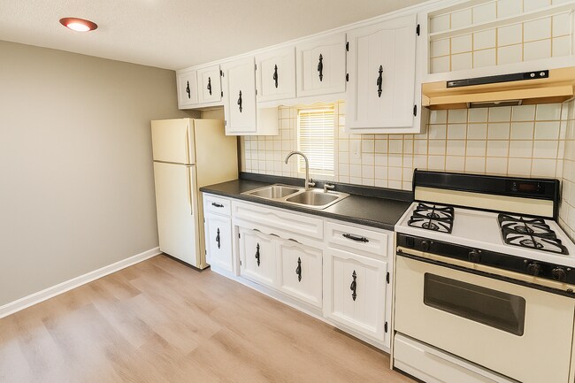 Foto del edificio - 704 E Perry St