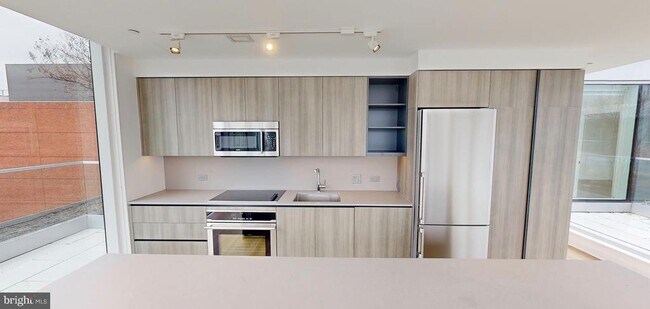 Foto del edificio - 1201 Half St SW