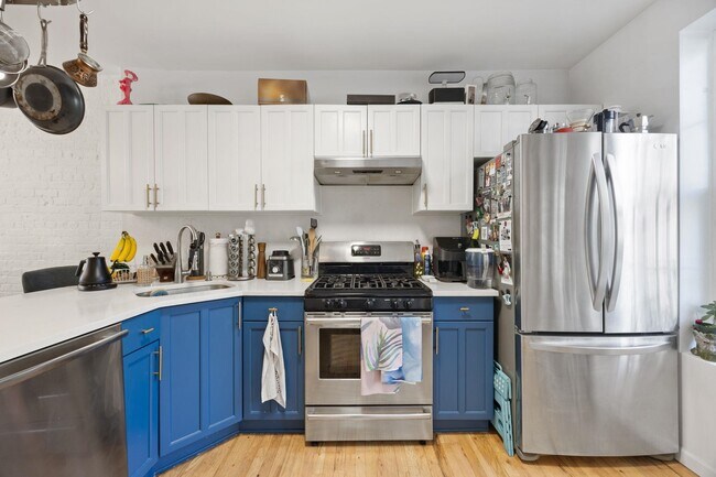 Foto del edificio - 316.5 6th St