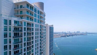 Building Photo - 300 S Biscayne Blvd