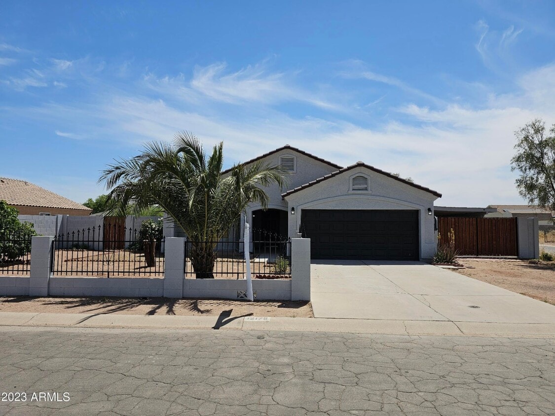 Front - 12179 W Lobo Dr