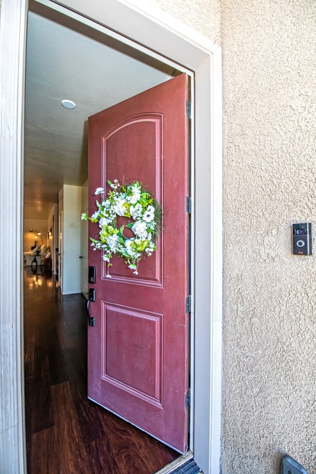 Building Photo - 4551 S Agave Ave