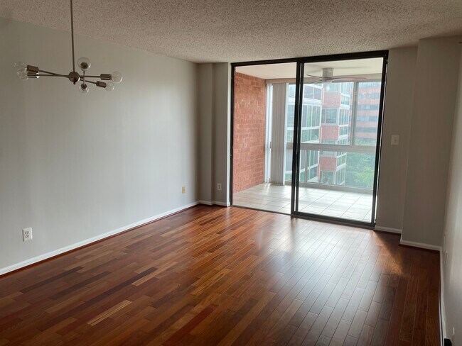 Foto del edificio - 1024 N Utah St