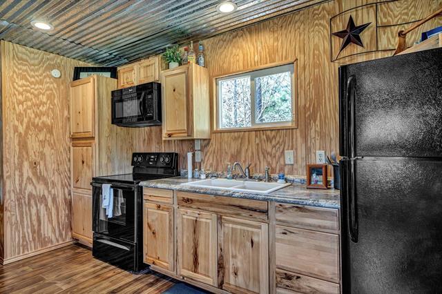 Foto del edificio - 13382 TX-110