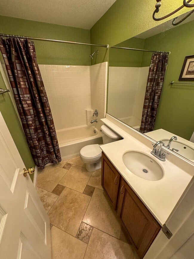 Foto del edificio - Fully Furnished 4 bedroom Murrieta Home si...