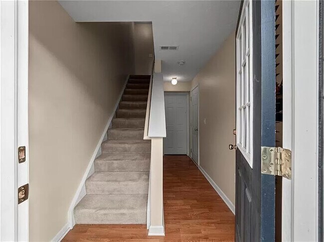 Foto del edificio - 312 Blake Ct