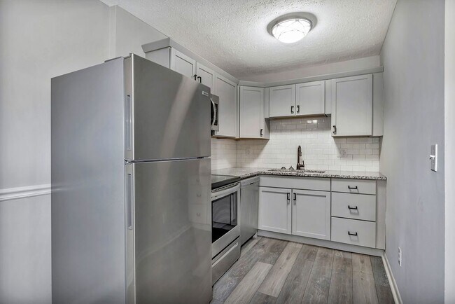 Foto del edificio - Delta Bend Apartments in Mount Lookout