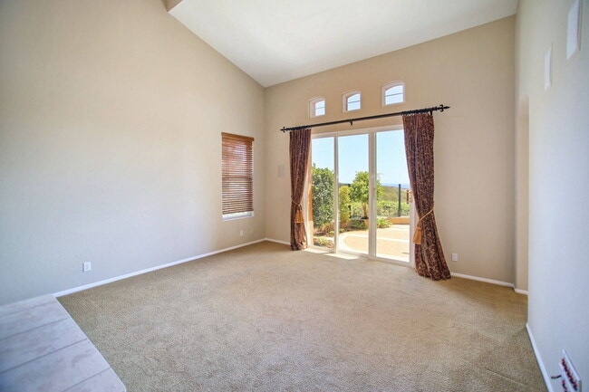 Building Photo - 16 Mattina Dr