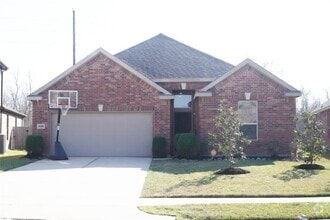 Building Photo - 3308 Regal Park Ln