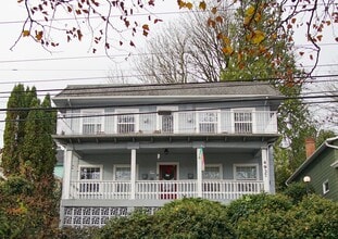 Building Photo - 4937 S Corbett Ave