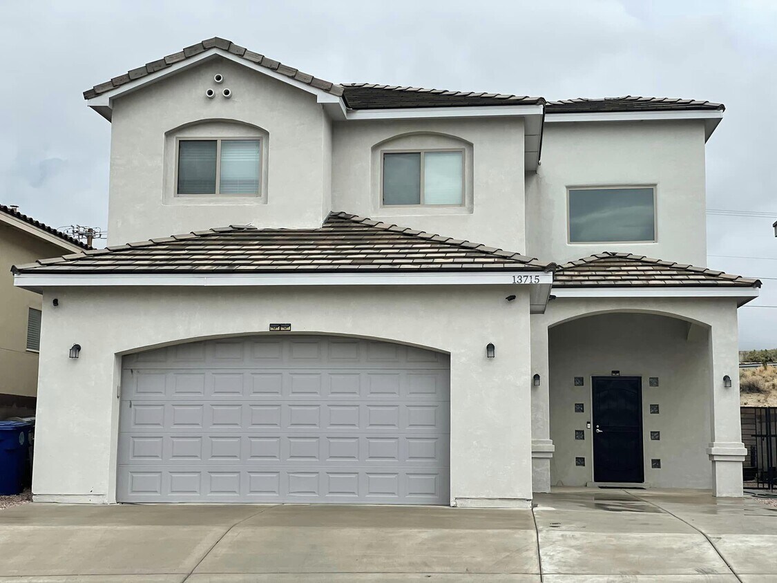 13715 Covered Wagon Ave SE, Albuquerque, NM 87123 House Rental in