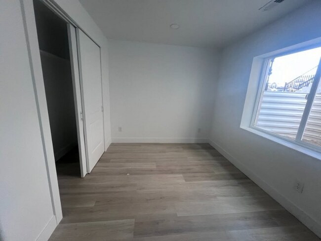 Building Photo - 1315 N 3830 W