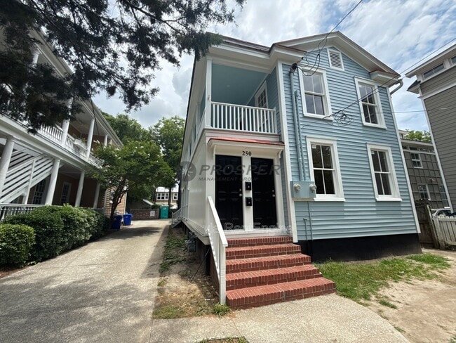 Building Photo - 250 Rutledge Ave