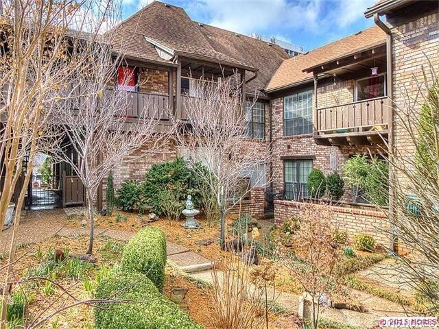Foto principal - 7 Woodward Blvd #217