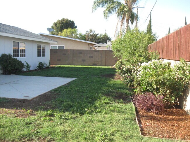 Foto del edificio - 8440 Hanna Ave
