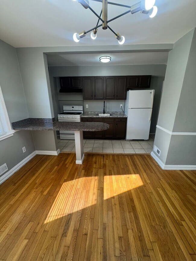 Foto del edificio - Newly Renovated 2-Bedroom Townhome in Baltimore