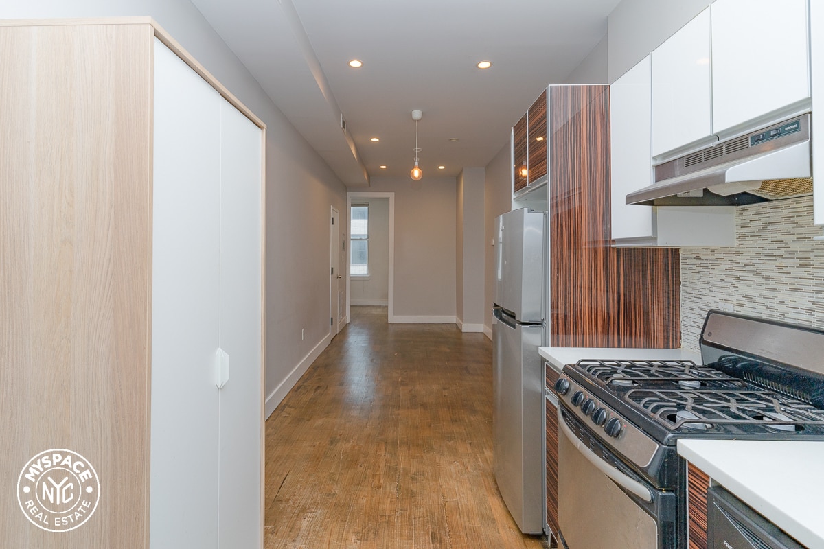 126 Melrose St Unit 2L, Brooklyn, NY 11206 Room for Rent in Brooklyn