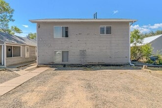 Building Photo - 611 Belford Ave