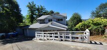 Primary Photo - GREAT NEW PRICE! Beautiful and LARGE 5 Bed...