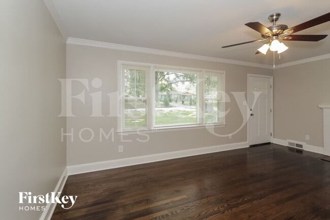 Building Photo - 5412 Hilltop Cir